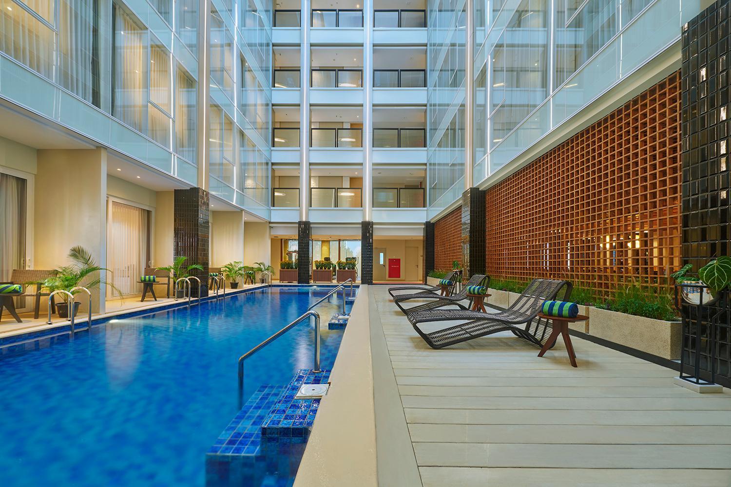 Hotel Golden Hill By Golden Tulip Tlekung Exterior foto